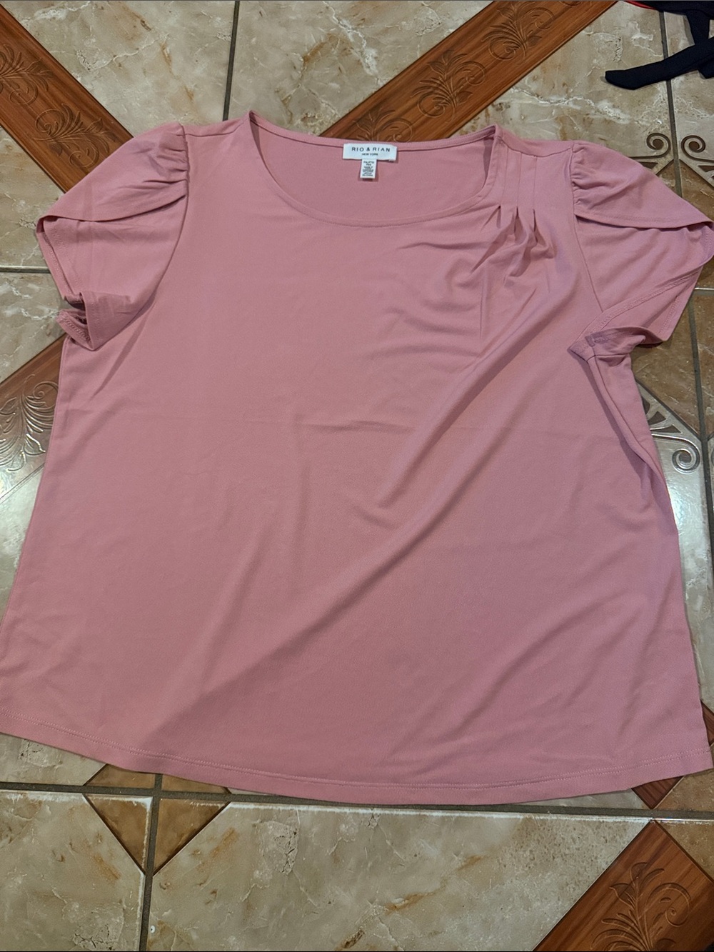 Pink Short Sleeve Scoop Neck Top